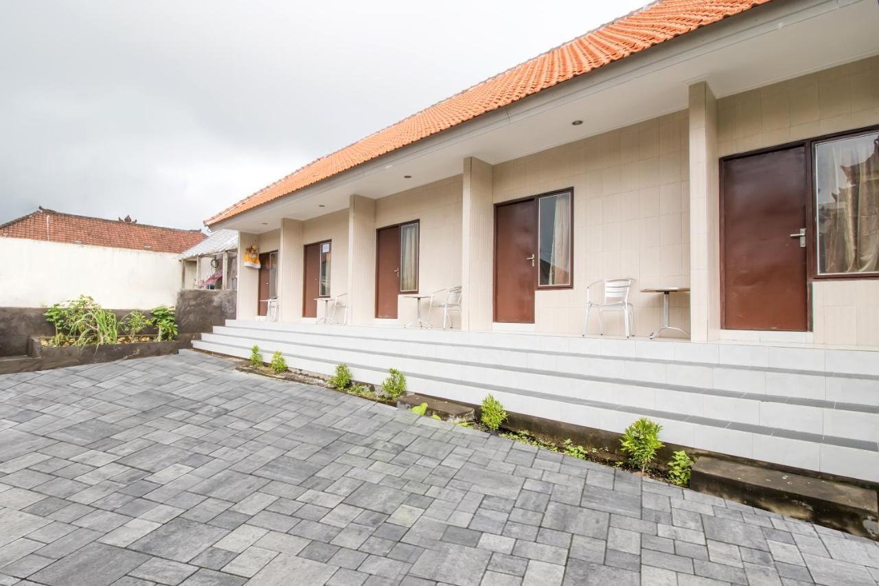 Hotel Oyo 2984 Berlian House Ungasan Jimbaran Exterior foto